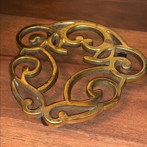 Vintage Brass MCM Retro Filigree Gold Metal Pot Trivet Kitchen Wall Decor